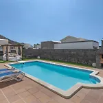 Villa Alisios 58 *